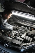 Fachgerechte Arbeit am Motor in der HPT Werkstatt
